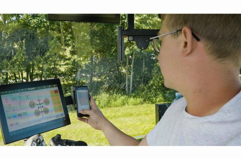 HARVEST ASSIST app: Pöttinger optimises forage harvesting