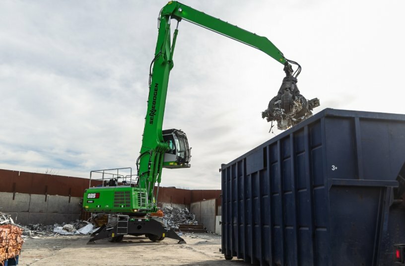 Recycling company saves 30 percent of operating costs<br>IMAGE SOURCE: SENNEBOGEN Maschinenfabrik GmbH
