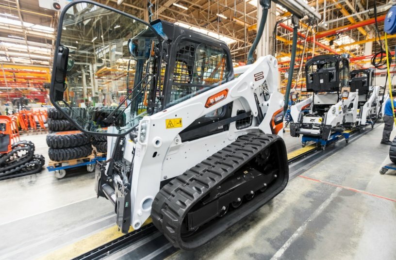Bobcat T650 in Dobris manufacturing plant<br>IMAGE SOURCE: Bobcat