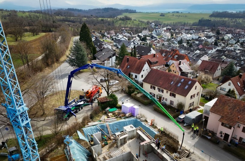Volvo Trucks und Putzmeister haben eine vollelektrische Alternative zum Pumpen von Beton entwickelt.<br>BILDQUELLE: Volvo Trucks