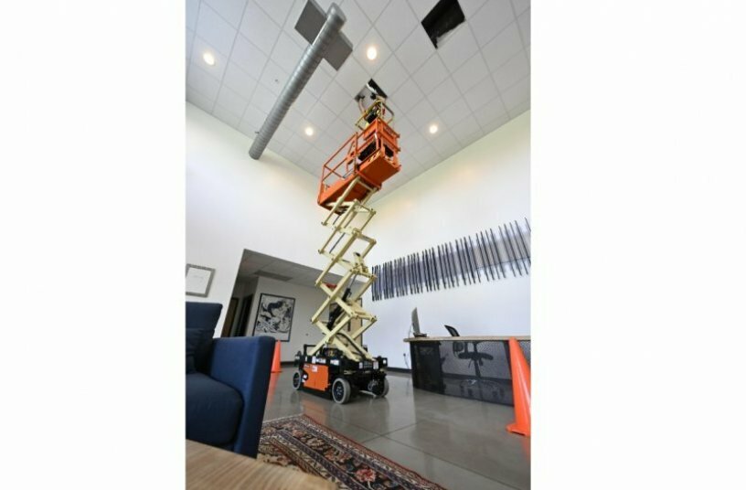 JLG ES1930M<br>IMAGE SOURCE: JLG