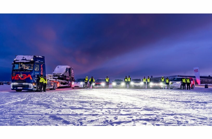 Premiere at the Arctic Circle: VEGA’s eActros 600 conquers the eNordkapp Challenge as the first battery-electric truck<br>IMAGE SOURCE: Daimler Truck AG