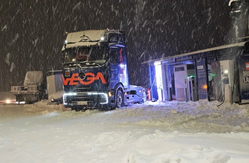 Premiere am Polarkreis: eActros 600 von VEGA besteht eNordkapp Challenge als erster batterieelektrischer Sattelzug<br>BILDQUELLE: Daimler Truck AG