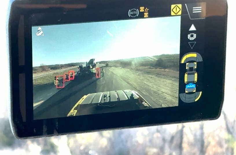 Collision Mitigation for Cat Asphalt Compactors<br>IMAGE SOURCE: Caterpillar