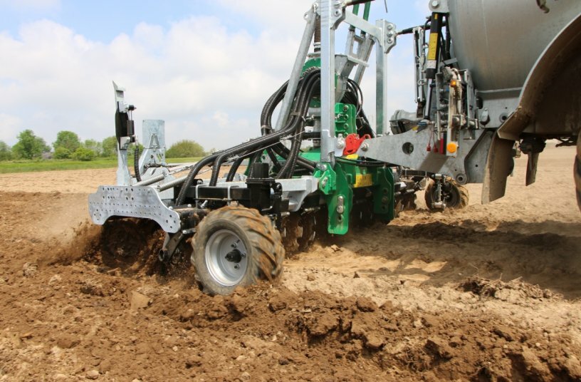 PICHON CDf<br>IMAGE SOURCE: PICHON