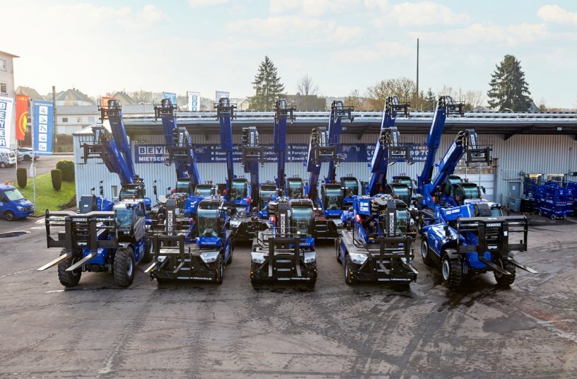 Größter Manitou-Auftrag 2025: BEYER-Mietservice investiert in 58 Teleskopstapler<br>BILDQUELLE: Manitou