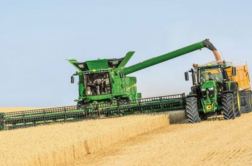 John Deere S780<br>BILDQUELLE: John Deere