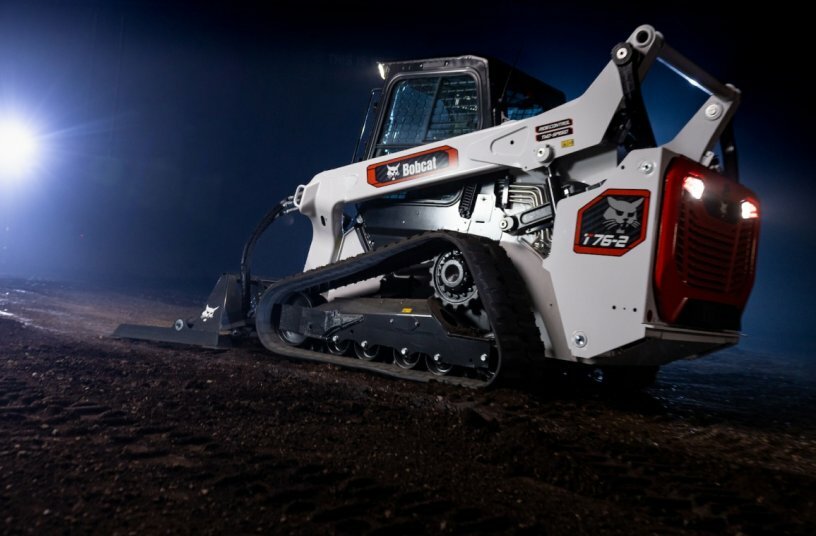 Bobcat T76<br>IMAGE SOURCE: Bobcat