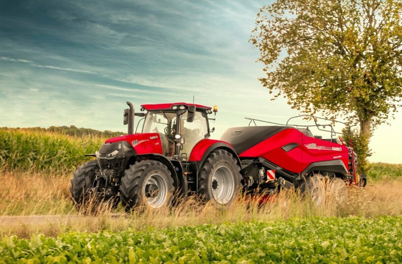 CASE IH Optum 300 CVXDrive with LB 436 HD<br>IMAGE SOURCE: Case IH
