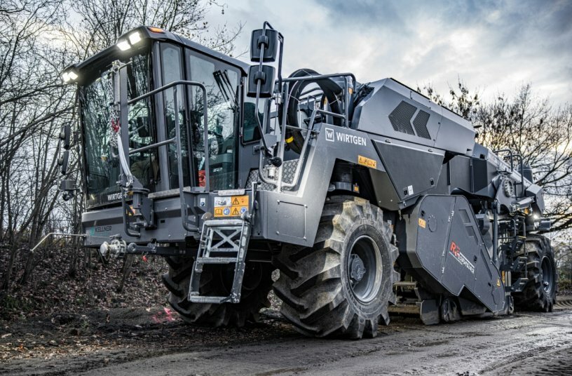 Wirtgen presents the Wirtgen Rock Crusher WRC 240 X in the Live Demo.<br>IMAGE SOURCE: WIRTGEN GROUP