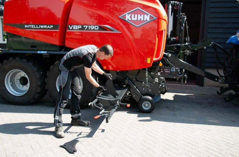 KUHN introduces fine-cut system on VBP 7100 baler-wrapper combinations<br>IMAGE SOURCE: KUHN-GELDROP B.V.