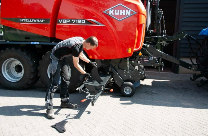 KUHN präsentiert Presswickelkombination VBP 7100 mit 33 Messer-Schneidwerk<br>BILDQUELLE: KUHN-GELDROP B.V.