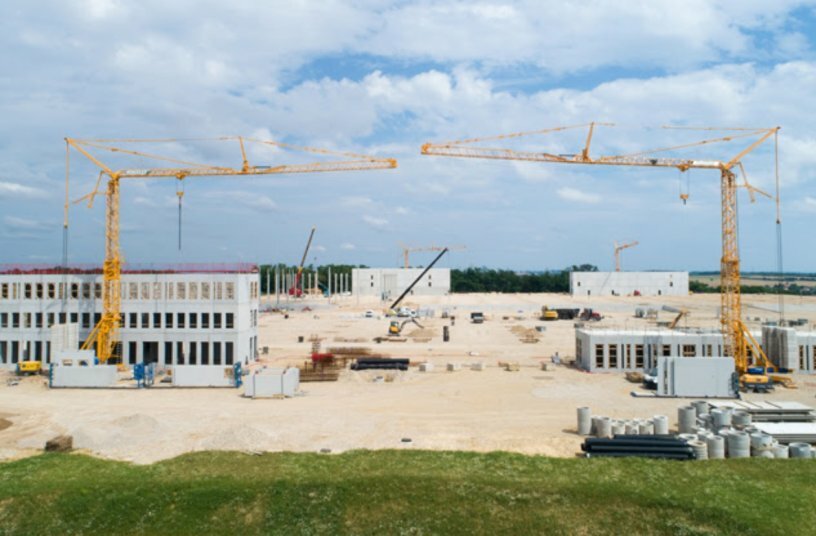 SOFIALEX completes fast-track build with Potain Igo T 130 cranes<br>IMAGE SOURCE: Manitowoc