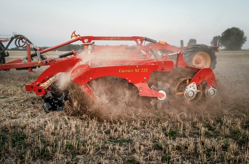 Väderstad stellt ein neues Frontwerkzeug vor, das die Intensität der Bodenbearbeitung von Carrier XT und Carrier XL maximiert<br>IMAGE SOURCE: Väderstad