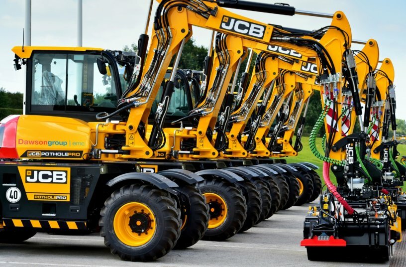 Dawsongroup is ading 50 JCB Pothole Pros to its fleet<br>IMAGE SOURCE: J. C. Bamford Excavators Ltd.