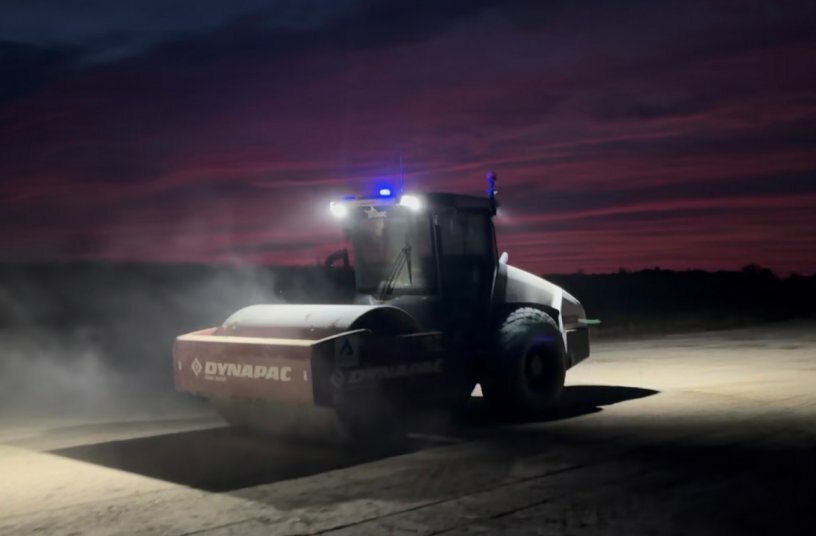 Dynapac, Bluelight Drive Innovation at CONEXPO 2026<br>IMAGE SOURCE: Dynapac North America LLC
