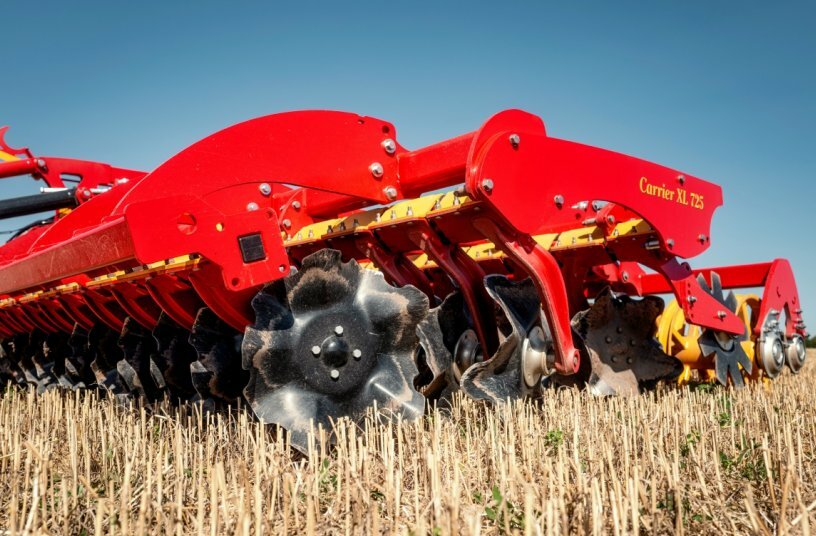 Väderstad stellt ein neues Frontwerkzeug vor, das die Intensität der Bodenbearbeitung von Carrier XT und Carrier XL maximiert<br>IMAGE SOURCE: Väderstad