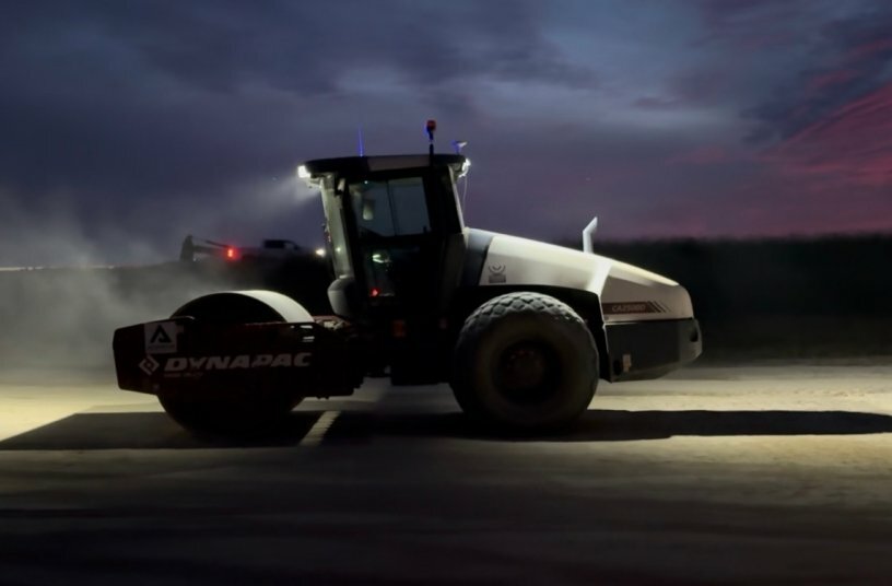 Dynapac, Bluelight Drive Innovation at CONEXPO 2026<br>IMAGE SOURCE: Dynapac North America LLC