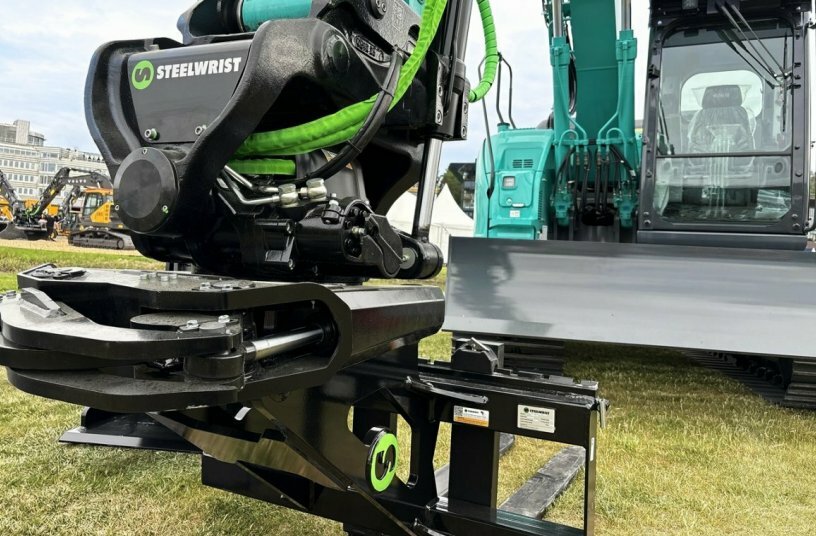 Steelwrist stand at Svenska Maskinmässan 2026 exhibition in Sweden<br>IMAGE SOURCE: Steelwrist AB