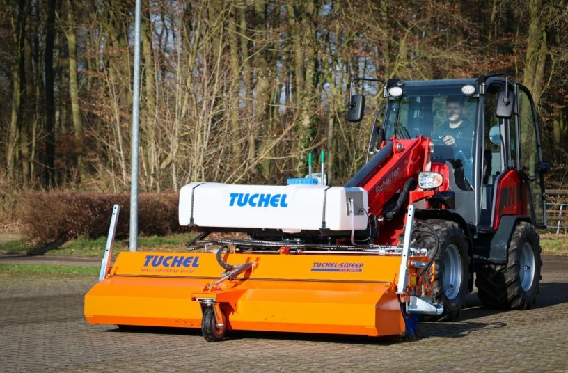 Neue PLUS 590 Pro mit Wassersprüheinrichtung zur Staubbindung<br>BILDQUELLE: Tuchel Maschinenbau GmbH