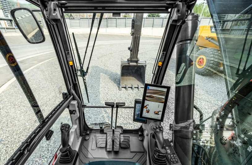 Volvo CE and Unicontrol announce partnership for advanced machine control technology<br>IMAGE SOURCE: Volvo Construction Equipment