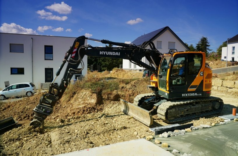 Hyundai HX130ACR<br>BILDQUELLE: TT Communications GmbH; Hyundai Construction Equipment Europe
