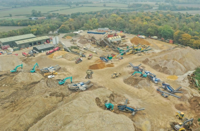 The machine park at the UK recycling centre includes a total of eight Kleemann machines at various locations around the site.<br>IMAGE SOURCE: WIRTGEN GROUP