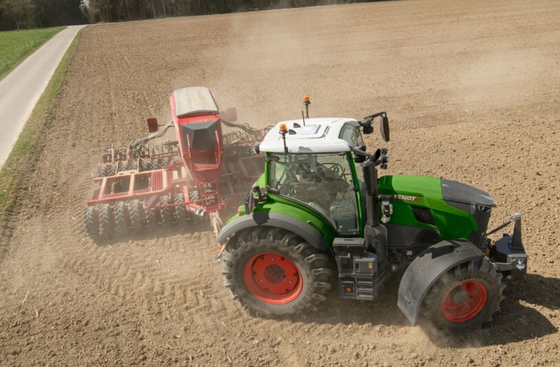 Even better: More power for Fendt 720 - 726 Vario Generation 7.1 and outstanding results in the DLG PowerMix test for the Fendt 724 Vario Gen7.1<br>IMAGE SOURCE: Fendt