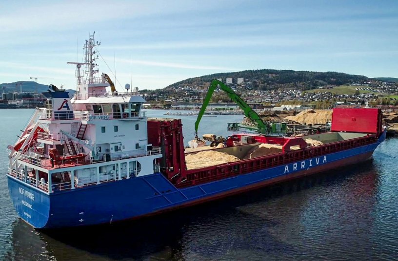 SENNEBOGEN 875 E in Norwegen<br>BILDQUELLE: SENNEBOGEN Maschinenfabrik GmbH
