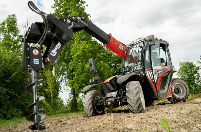 Ultra mobile: the Manitou ULM with trailer<br>IMAGE SOURCE: Manitou Group