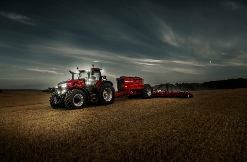 Case IH präsentiert neue Optum-Baureihe mit Plus an Hubraum, Leistung, Komfort und Geschwindigkeit<br>BILDQUELLE: Case IH