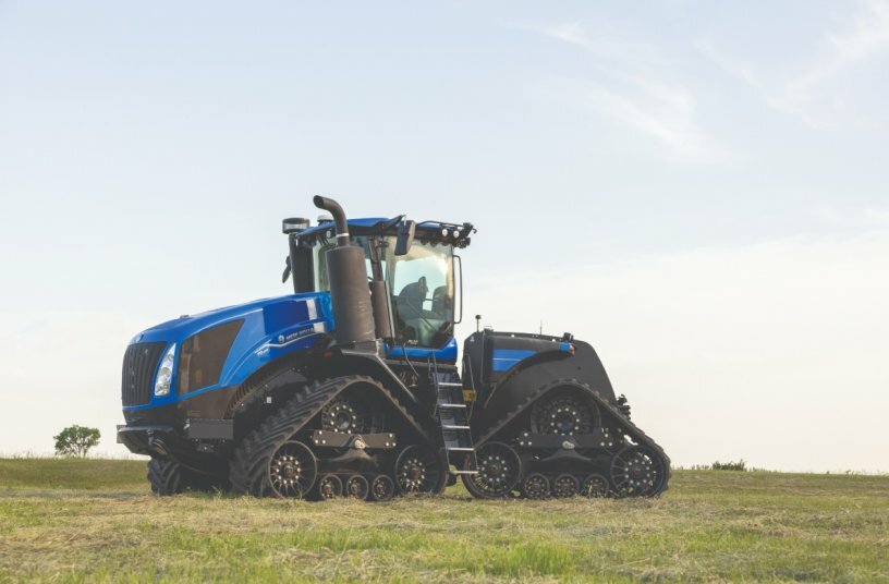 New Holland T9 SmartTrax with PLM Intelligence<br>IMAGE SOURCE: New Holland