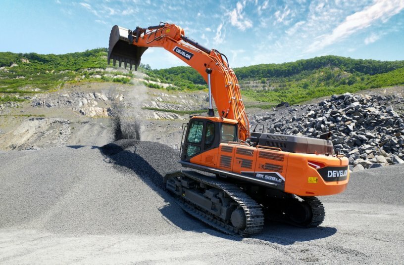 DEVELON DX530LC-7M<br>IMAGE SOURCE: DEVELON