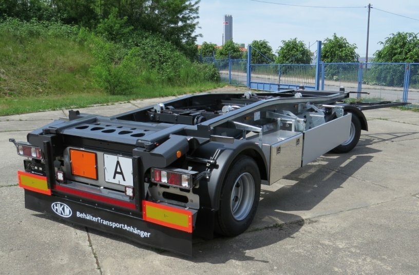 G18 S Schlittenanhänger für Abrollcontainer<br>BILDQUELLE: HKM Anhängerbau Altenburg GmbH