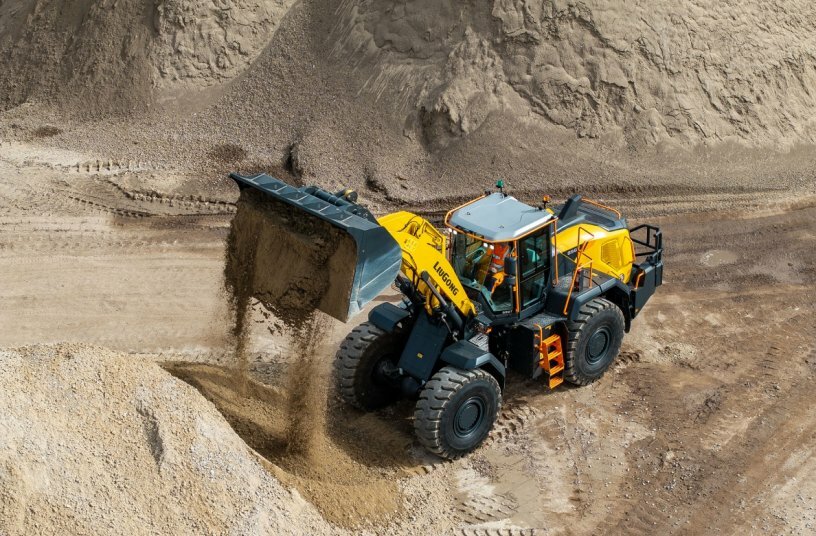 LiuGong 856F<br>IMAGE SOURCE: LiuGong Machinery Europe B.V.
