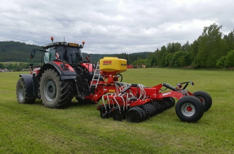 SMART 400, a new 4-meter wide pneumatic seed drill <br>IMAGE SOURCE: SMS Agro