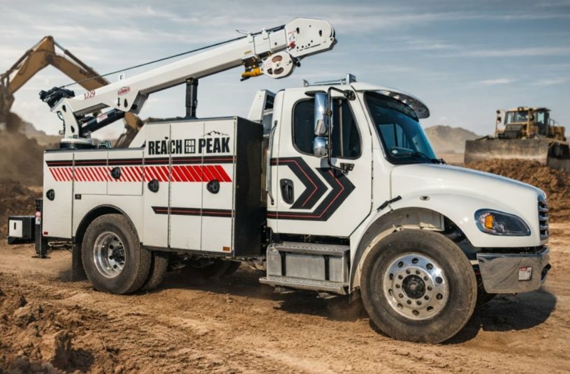 Summit Scales Next-Generation 1229 Crane Platform Into Heavy-Duty Territory<br>IMAGE SOURCE: Summit Truck Bodies