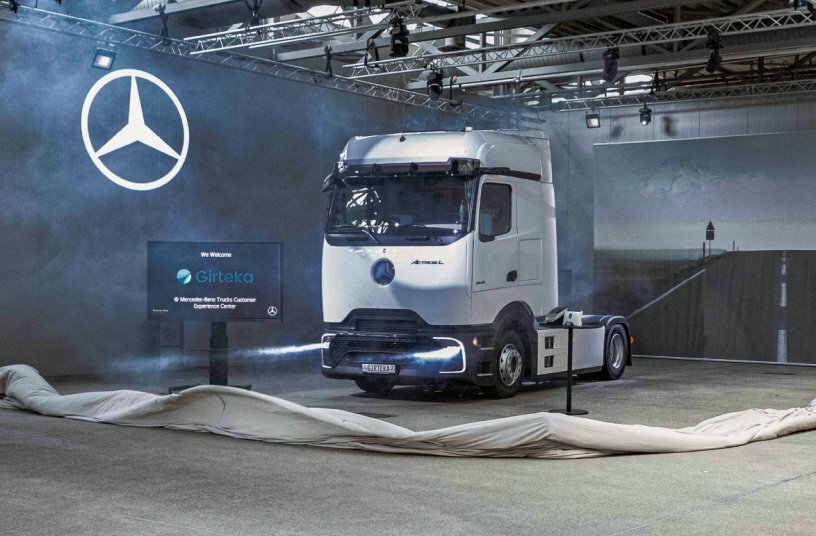 Mercedes-Benz Trucks and Girteka Agree on Delivery of 900 New Actros L ProCabin Trucks<br>IMAGE SOURCE: Daimler Truck AG