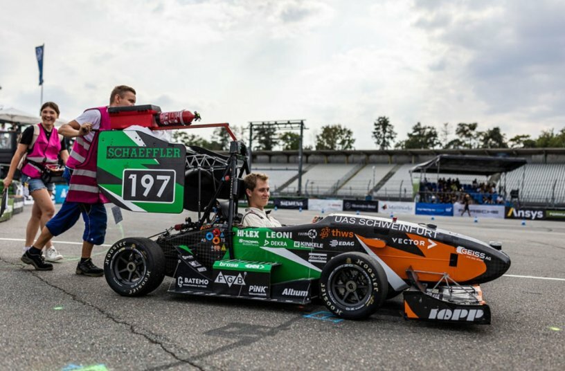 Atlas Copco supplies oil-sealed rotary vane pump GVS 100A for manufacturing carbon parts<br>IMAGE SOURCE: Atlas Copco