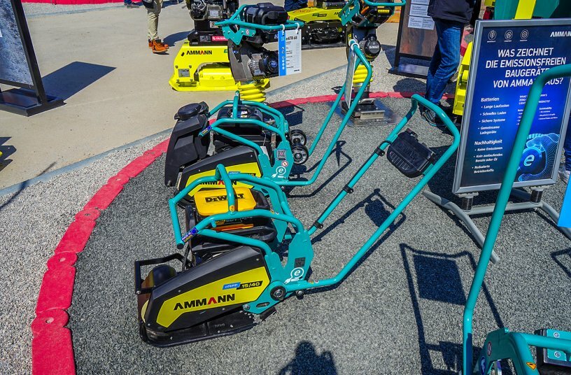 Ammann's electric compactors, powered by Honda or DeWalt engines and batteries, ensure maximum flexibility on the construction site.<br>IMAGE SOURCE: Ammann