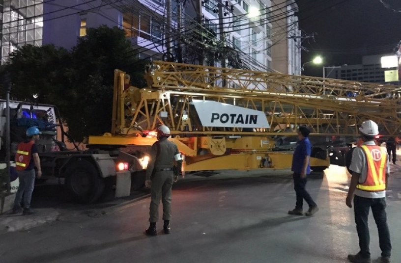 Building up Bangkok with Potain self-erecting cranes<br>IMAGE SOURCE: THE MANITOWOC COMPANY, INC.