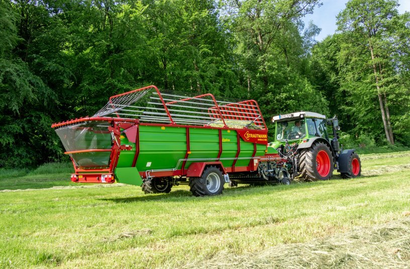 Der neue Ambion 2-180 Alpline im Einsatz<br>BILDQUELLE: B. Strautmann & Söhne GmbH u. Co. KG