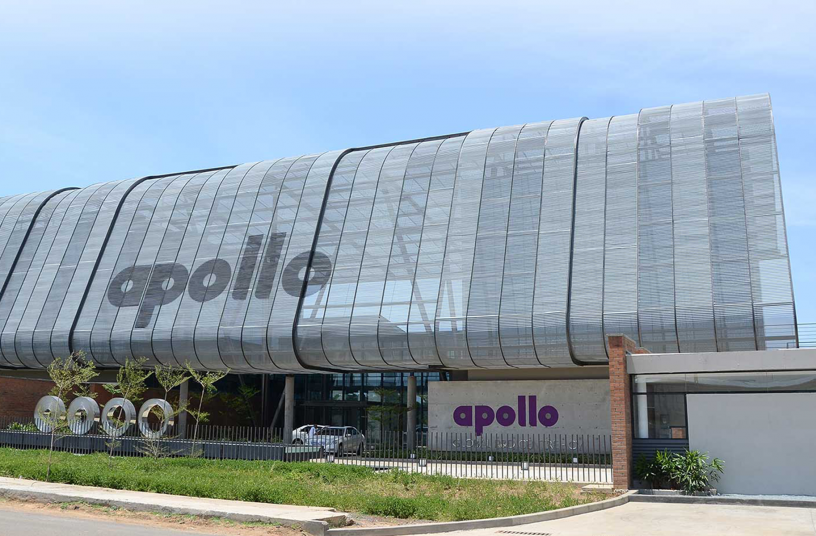 Apollo Tyres verfügt über zwei modern ausgestattete, globale Forschungs- und Entwicklungszentren. Das R&D Center in Enschede (Niederlande) ist Dreh- und Angelpunkt für Tests und Entwicklungen zukunftsweisender Markenreifen in Europa und Amerika. Das Zentrum in Chennai (Bild) ist für die gesamte Region Asien-Pazifik, den Nahen Osten und Afrika zuständig.   <br>BILDQUELLE: Allianz Zukunft Reifen (AZuR)
