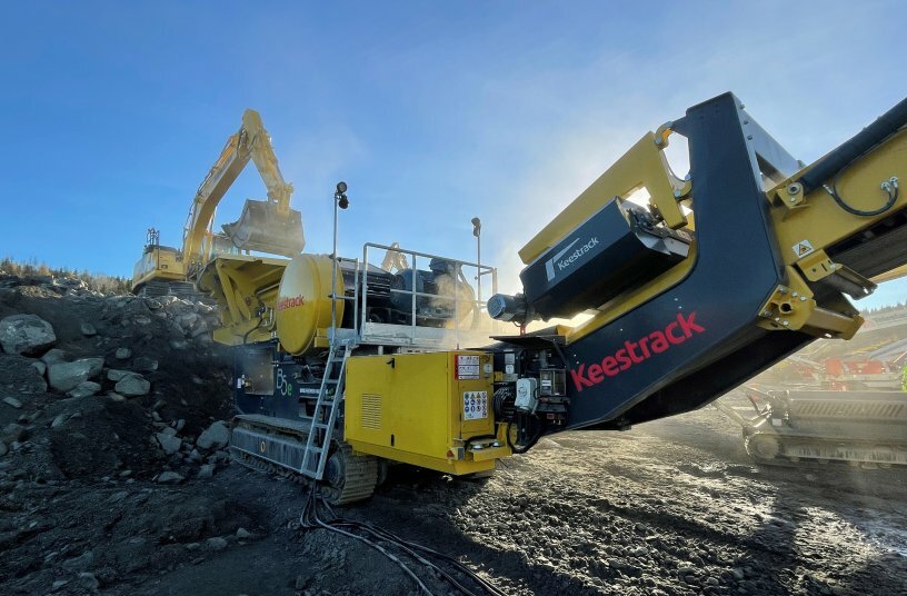 The B5 jaw crusher in the full electric drive version, without the detachable engine / gen-set unit<br>IMAGE SOURCE: Keestrack