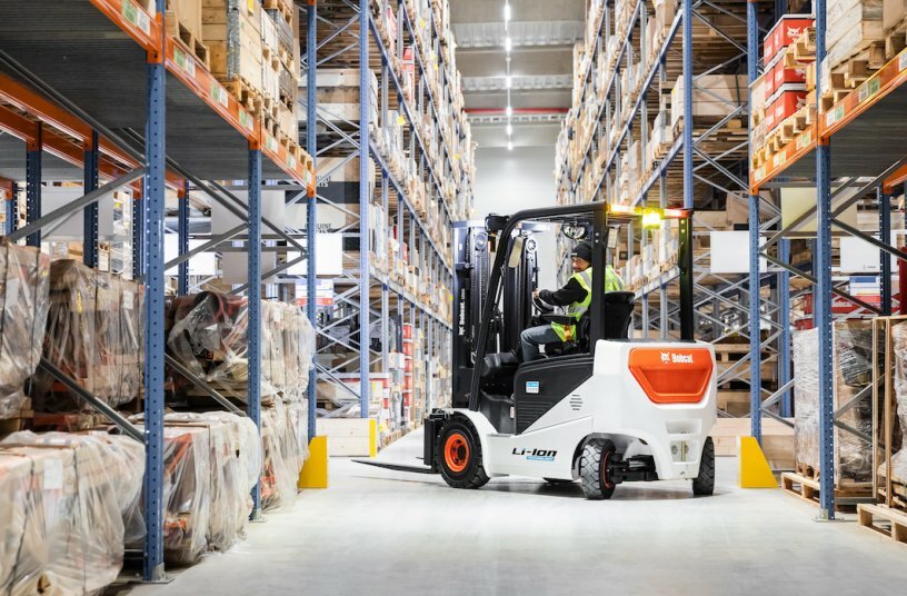 Bobcat Lithium (Li-ION) Batteries <br>IMAGE SOURCE: Doosan Bobcat EMEA
