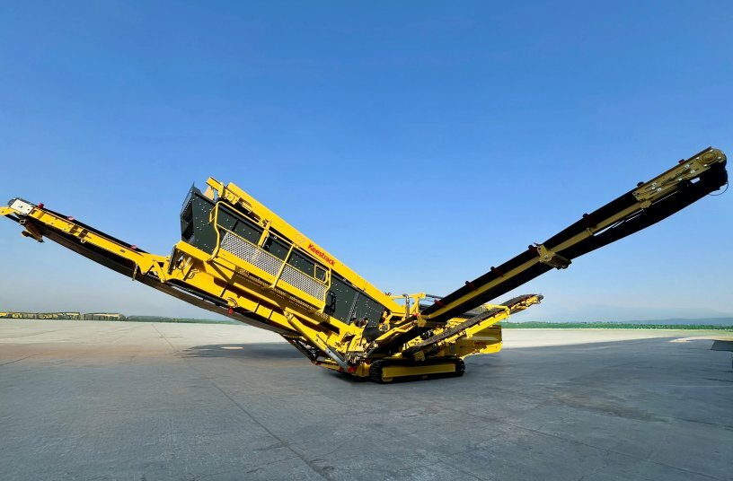 The brand-new C7 high-capacity 3-deck classifier<br>IMAGE SOURCE: Keestrack