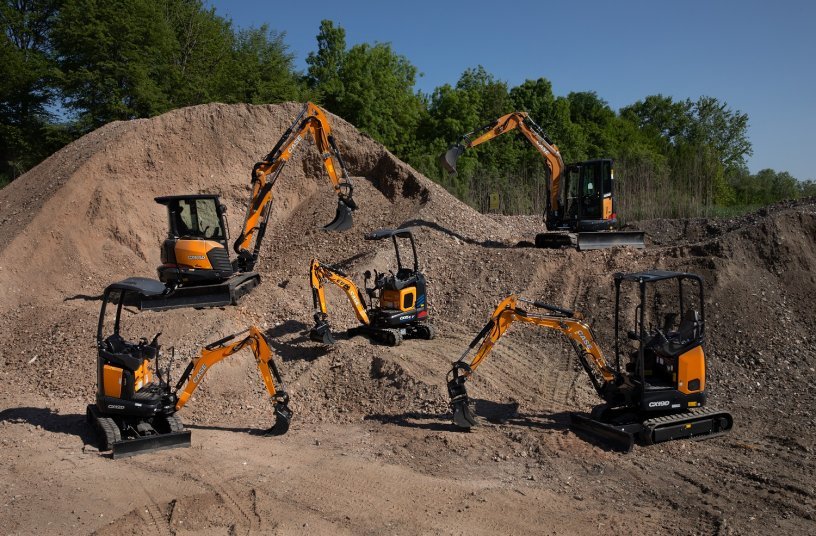 CASE D-Series Mini-Excavator - 5 machines<br>IMAGE SOURCE: CASE Construction Equipment