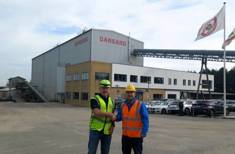Dansand AS technical manager Claus Arve and CDE Group business development manager Allan Esmann in front of the Dansand office in Brædstrup Denmark<br>IMAGE SOURCE: CDE