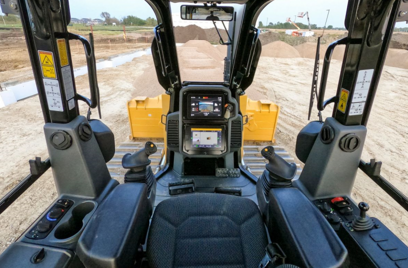 The new Cat D4 is easier on operators with a more comfortable seat, easy-to-use 10-in (254-mm) touchscreen main display, and standard High Definition rearview camera. <br> Image source: Caterpillar UK Ltd.