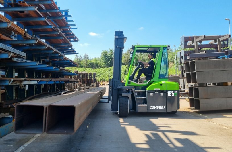 COMBi-CB 70E Steel<br>IMAGE SOURCE: Combilift